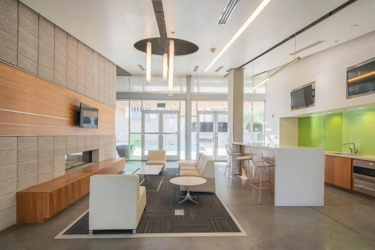 Apartment Stylish 1Bd - Central Downtown - Gym, Pool, Parking Phoenix