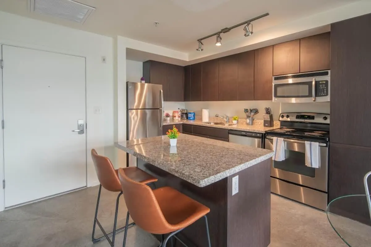Stylish 1Bd - Central Downtown - Gym, Pool, Parking Phoenix 0*,