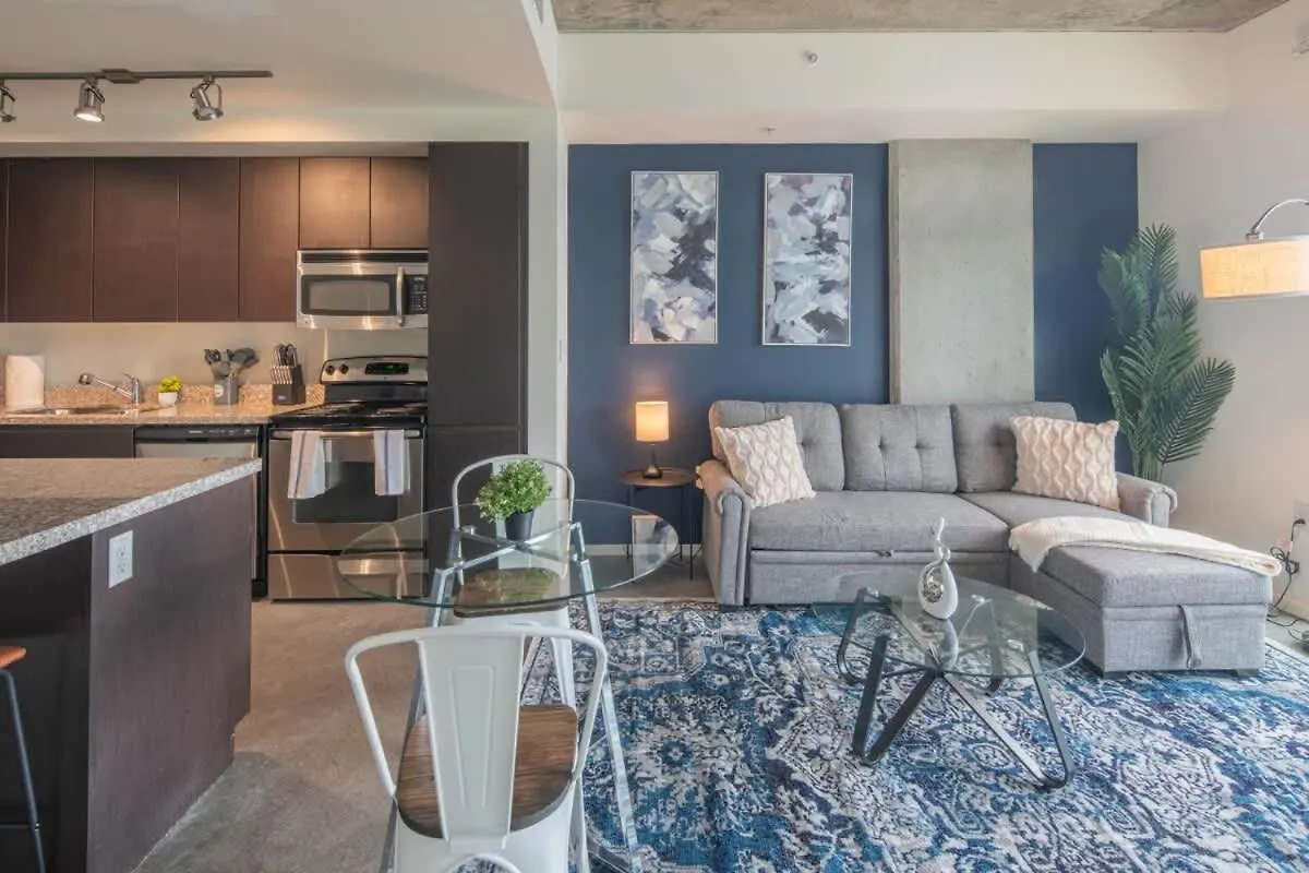 Stylish 1Bd - Central Downtown - Gym, Pool, Parking Phoenix